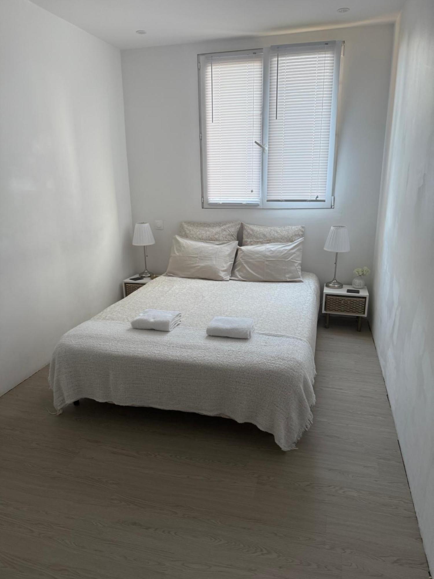Location De Chambre Privee Dans Residence Securisee Privee,Parking Gratuit , 1 Minute Du Tramway, A 9 Minute Du Centre Ville, Accessible A Plusieurs Transports Nice Luaran gambar